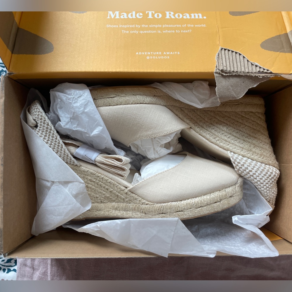 BRAND NEW Soludos Espadrilles The Marseille Wedge Classic La Concha Ivory / 9